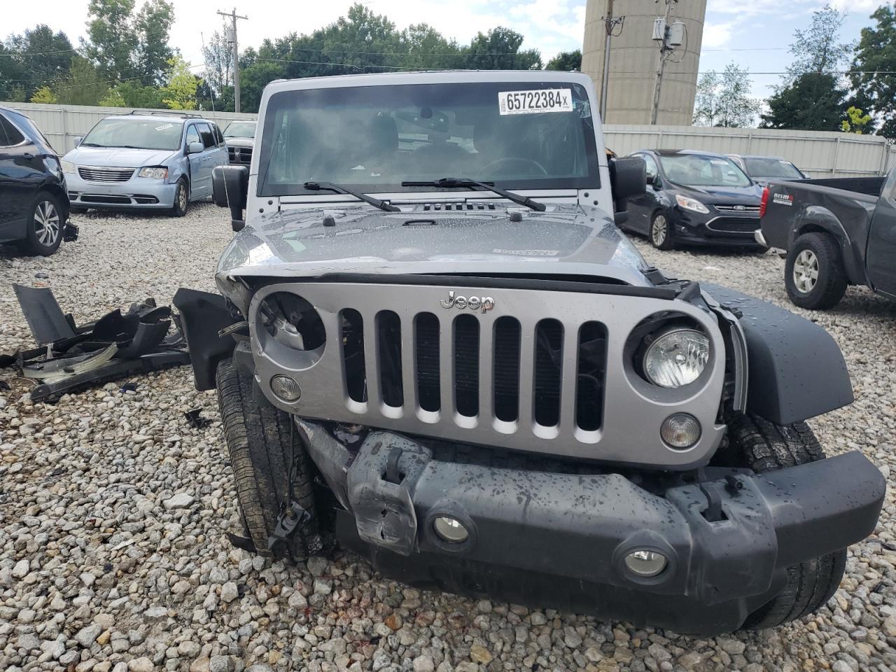 2017 JEEP WRANGLER U - Фото 5