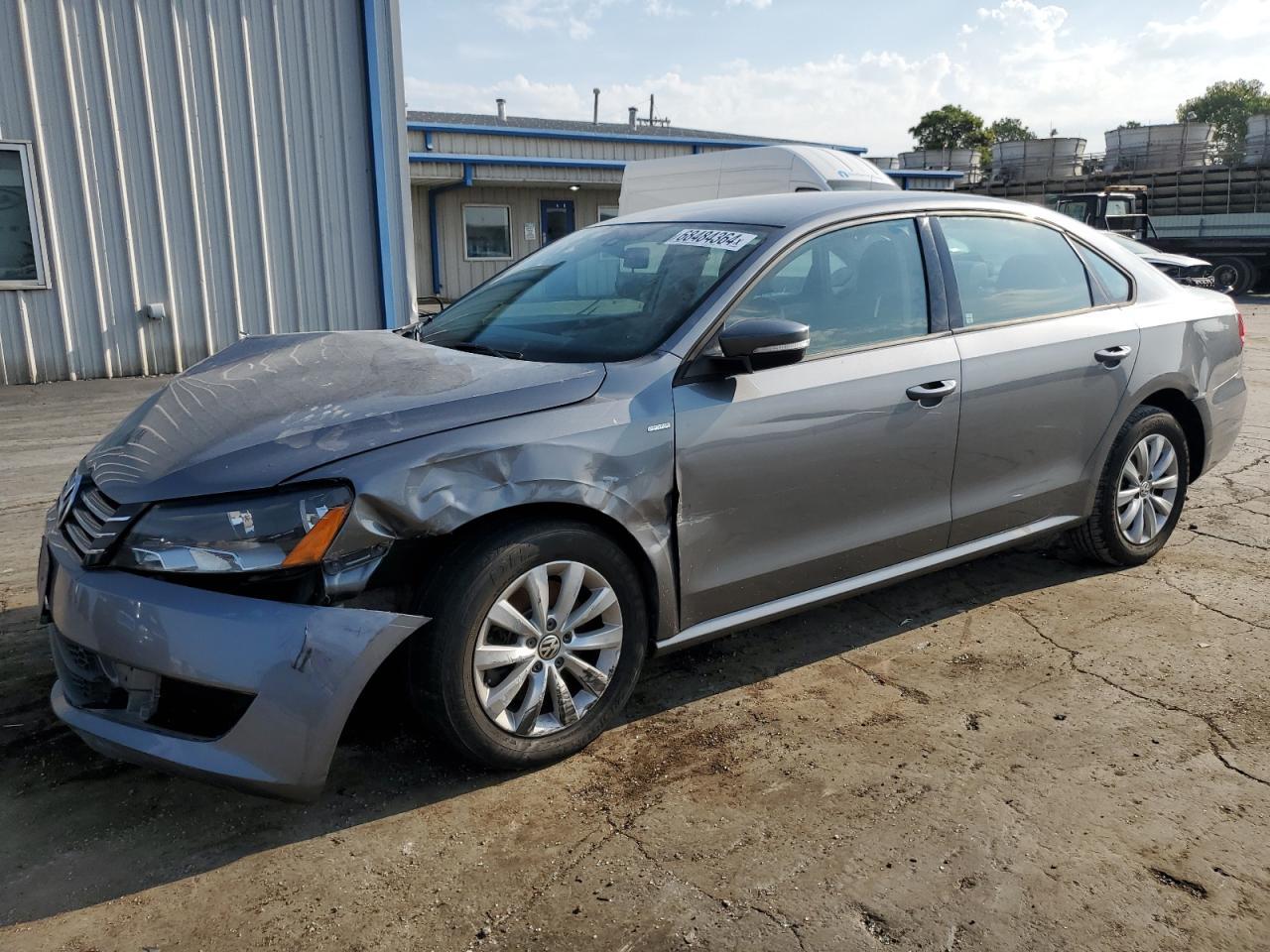 2015 VOLKSWAGEN PASSAT S