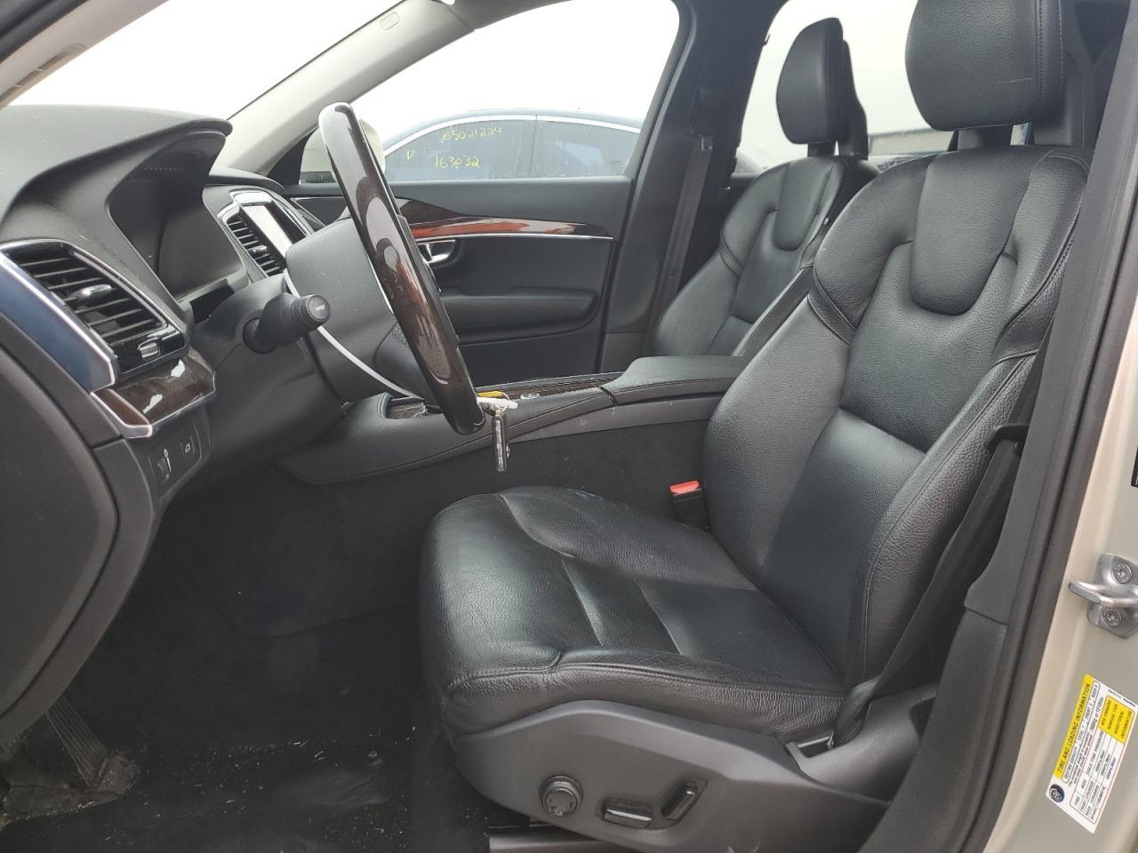 2016 VOLVO XC90 T6 - Фото 7