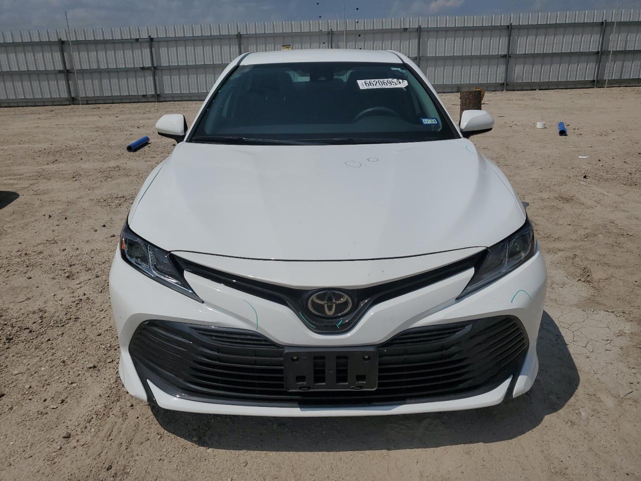 2020 TOYOTA CAMRY LE - Фото 5