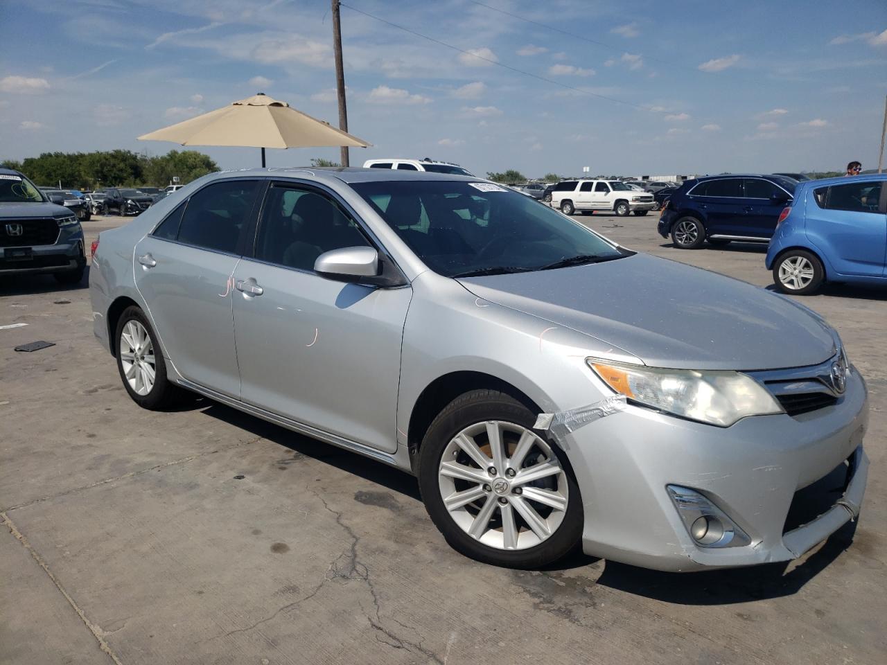 2014 TOYOTA CAMRY L - Image 4