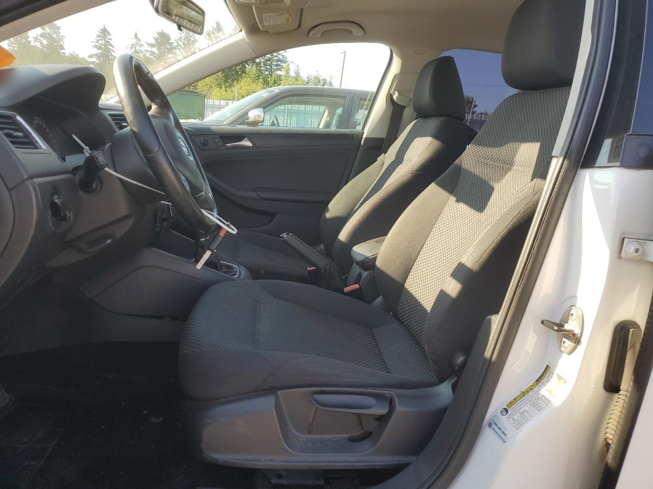 2013 VOLKSWAGEN JETTA BASE - Image 7