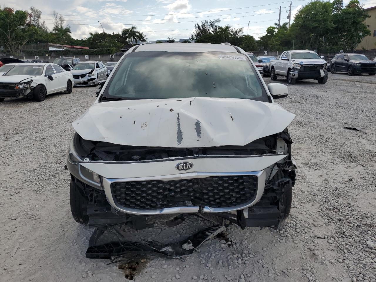 2016 KIA SEDONA LX - Фото 5