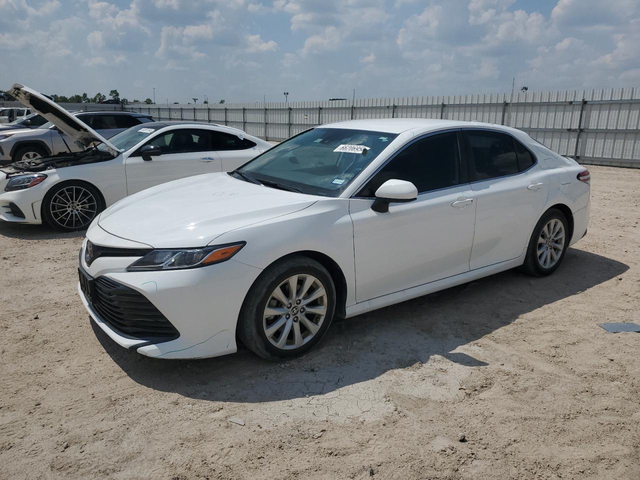 2020 TOYOTA CAMRY LE