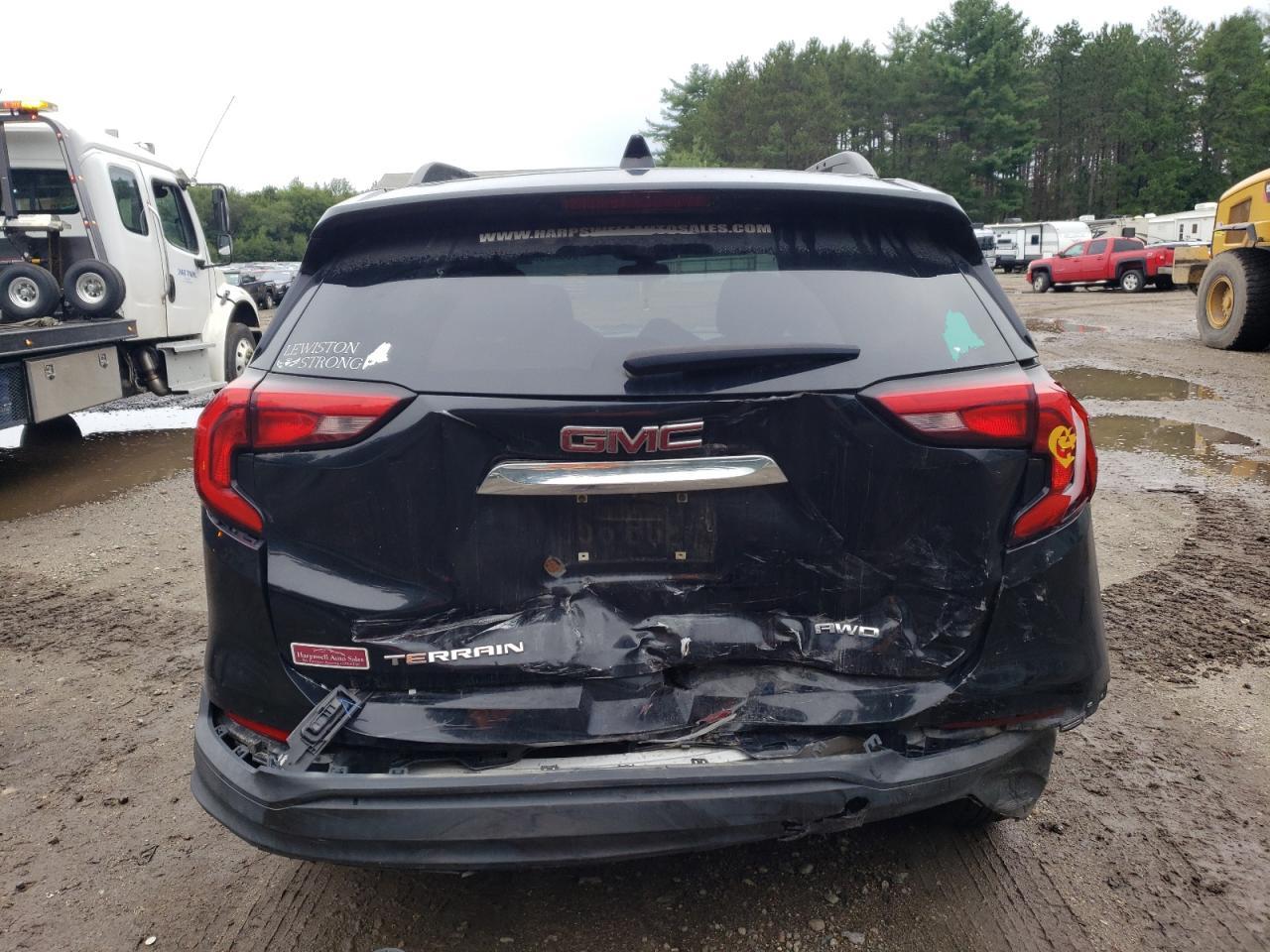 2018 GMC TERRAIN SL - Image 6