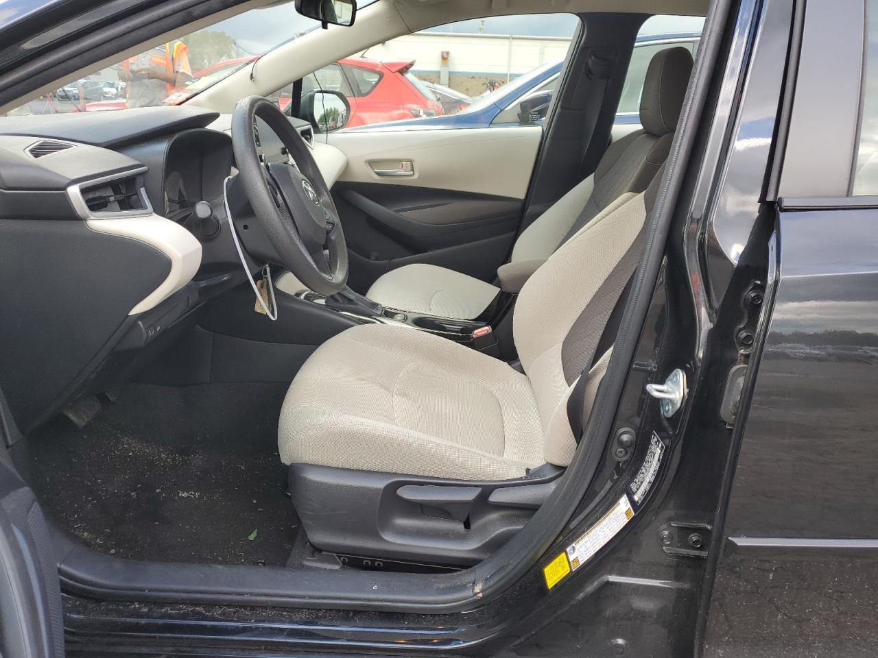 2021 TOYOTA COROLLA LE - Фото 7