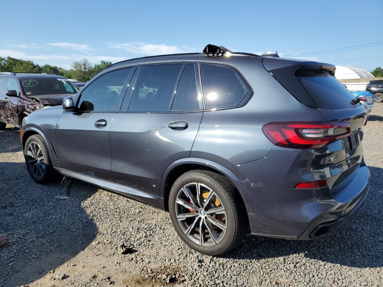 2022 BMW X5 XDRIVE4 - Фото 2