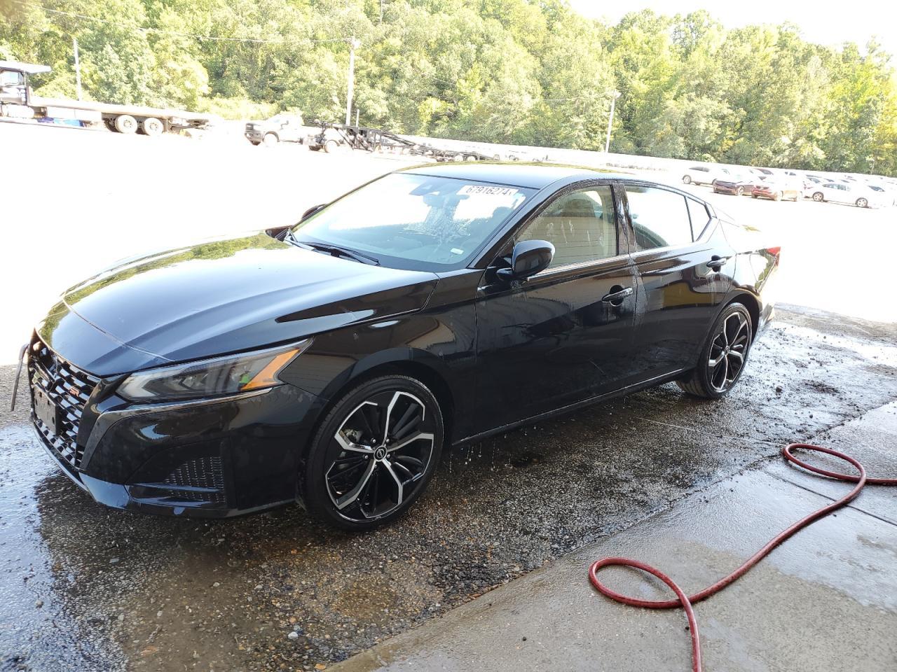 2024 NISSAN ALTIMA SR