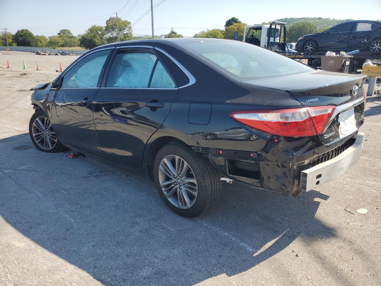 2017 TOYOTA CAMRY LE - Image 2