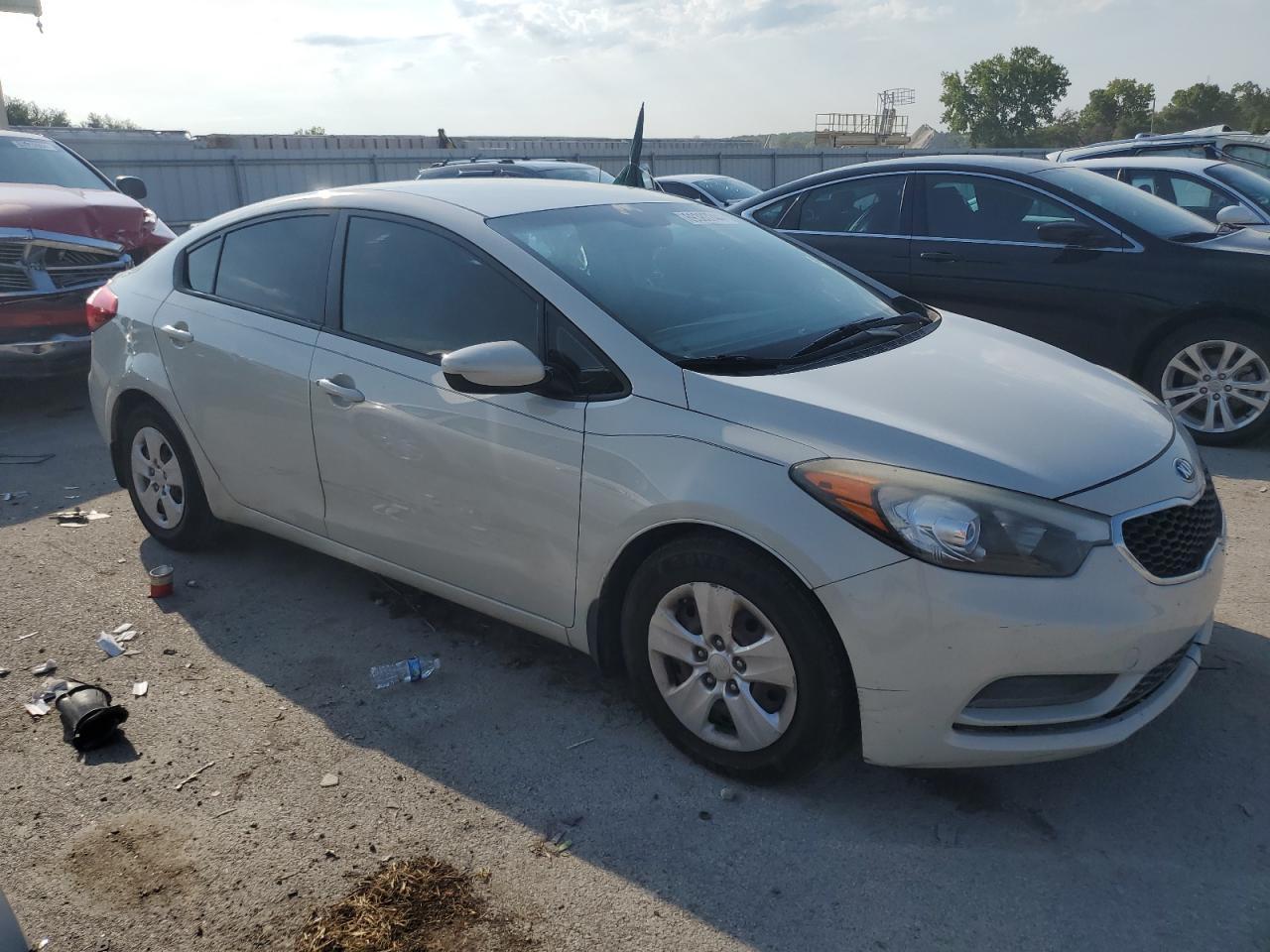 2015 KIA FORTE LX - Фото 4