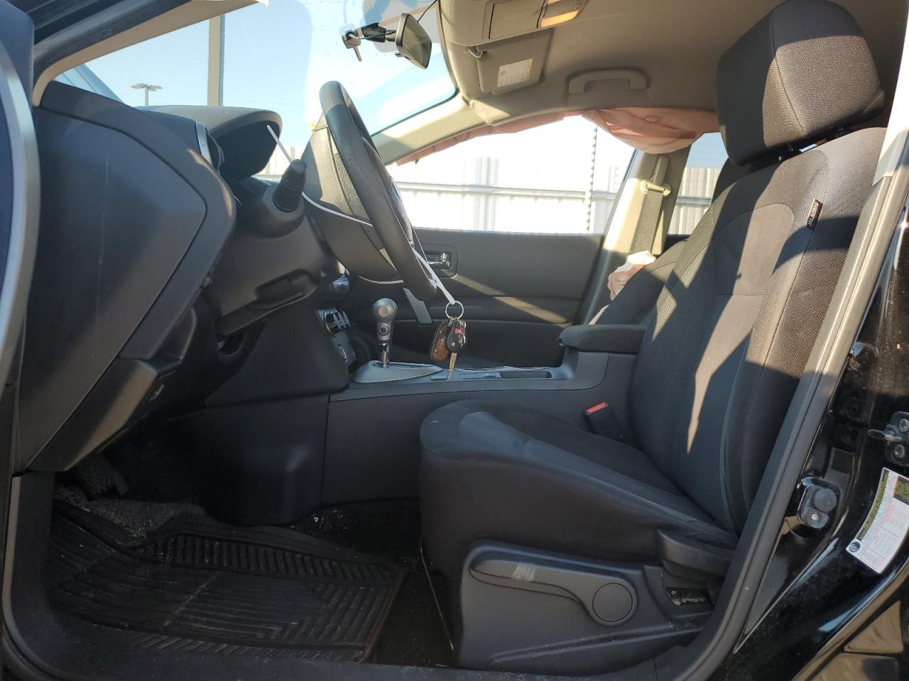 2013 NISSAN ROGUE S - Фото 7