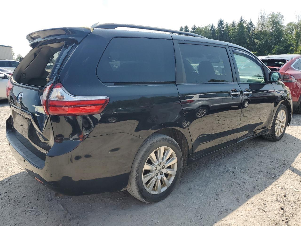 2015 TOYOTA SIENNA XLE - Фото 3