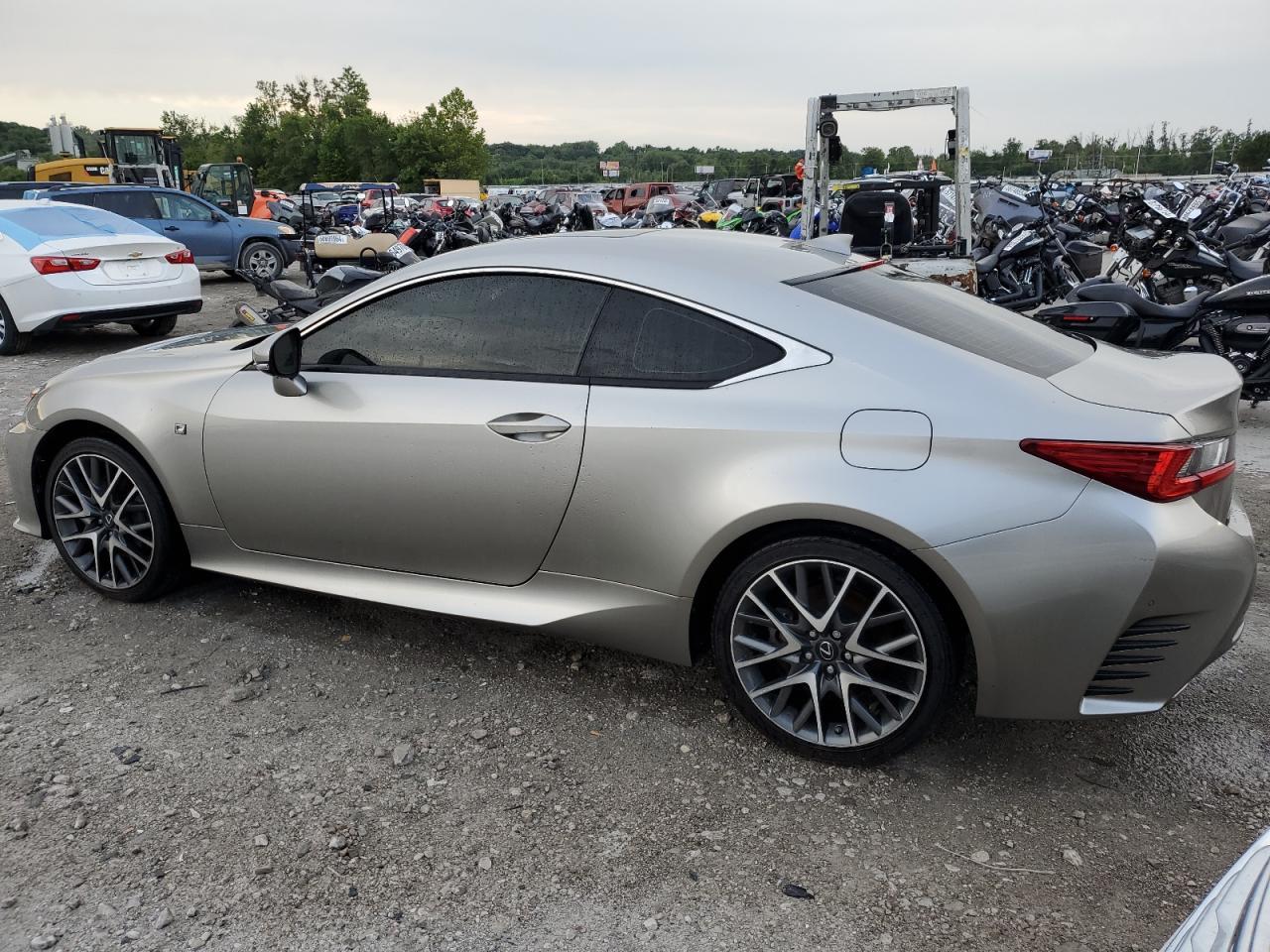 2017 LEXUS RC 300 - Фото 2