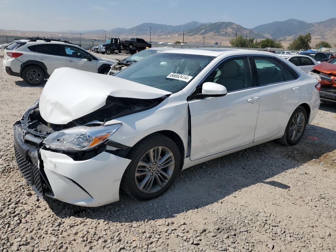 2016 TOYOTA CAMRY LE