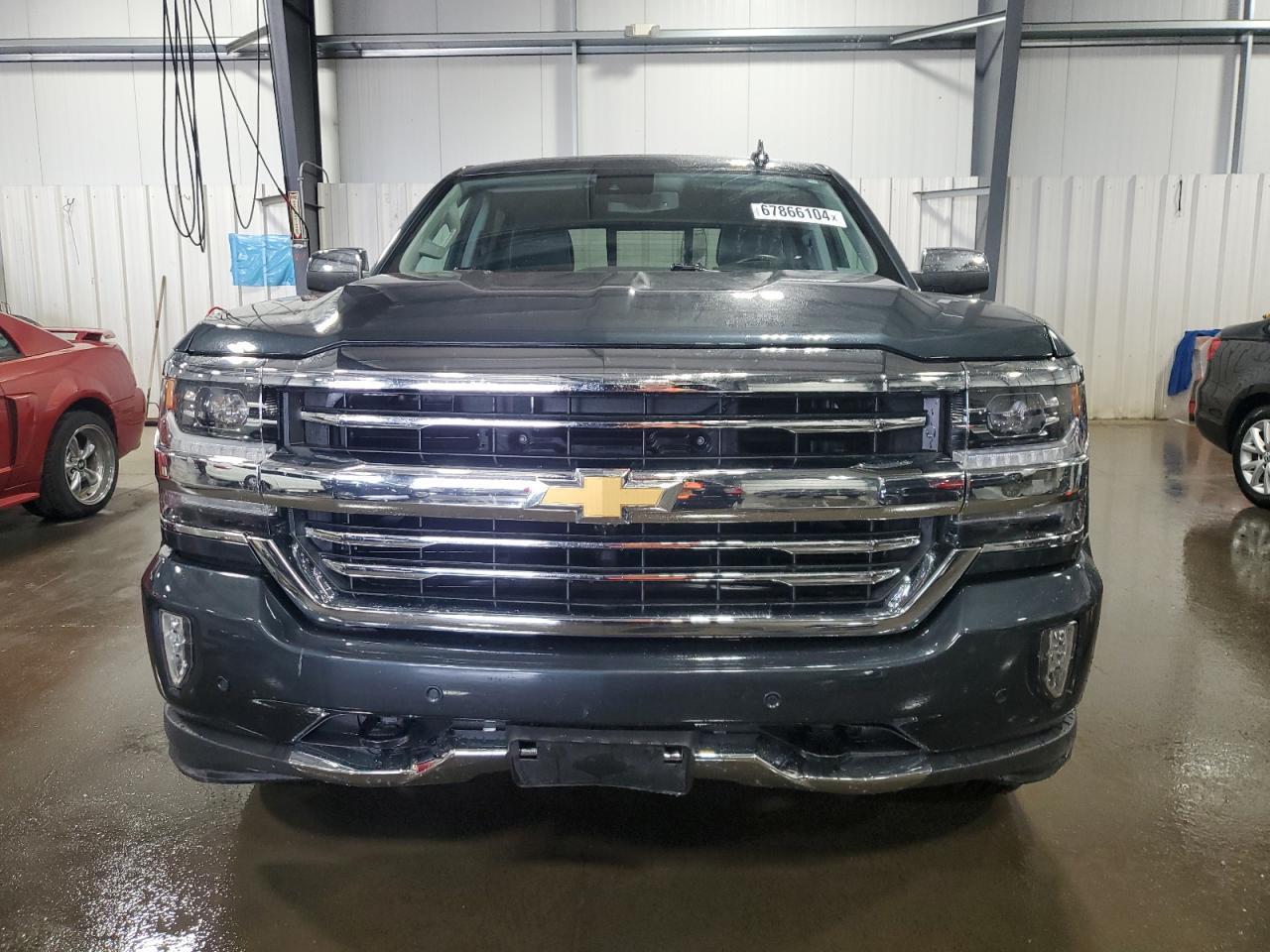 2017 CHEVROLET SILVERADO - Image 5