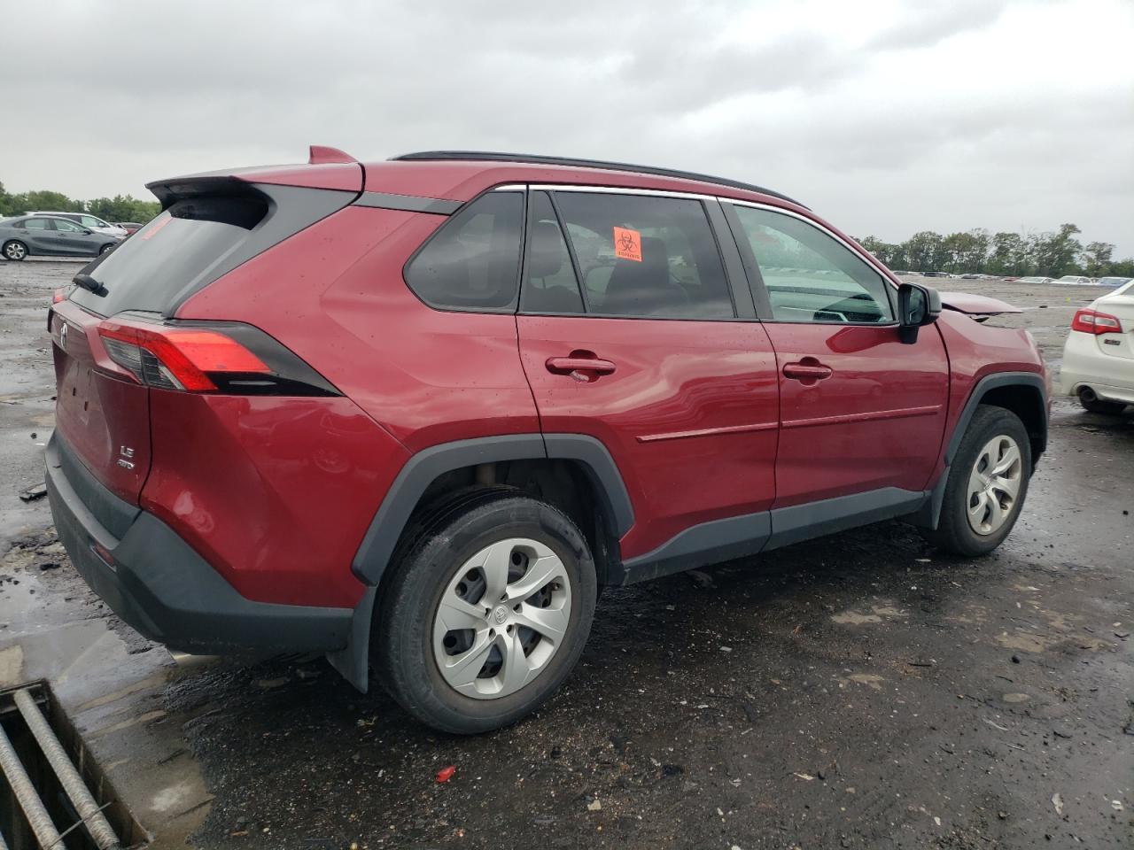2021 TOYOTA RAV4 LE - Фото 3