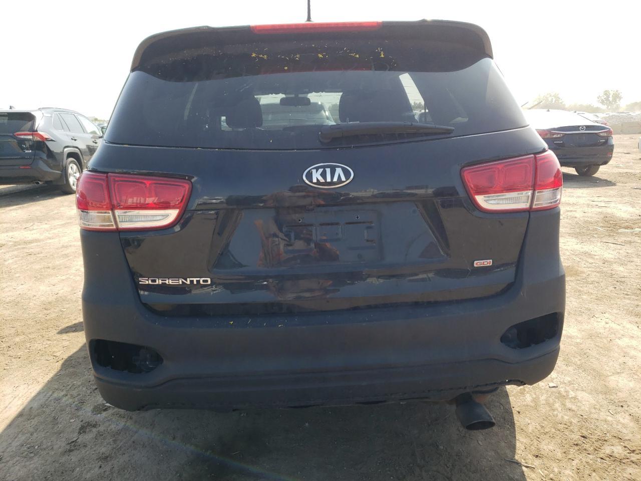 2017 KIA SORENTO LX - Фото 6