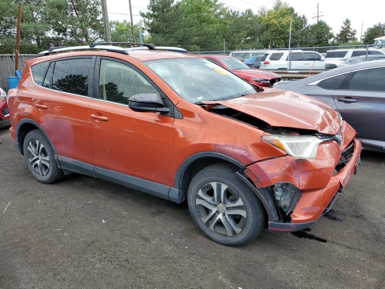 2016 TOYOTA RAV4 LE - Фото 4