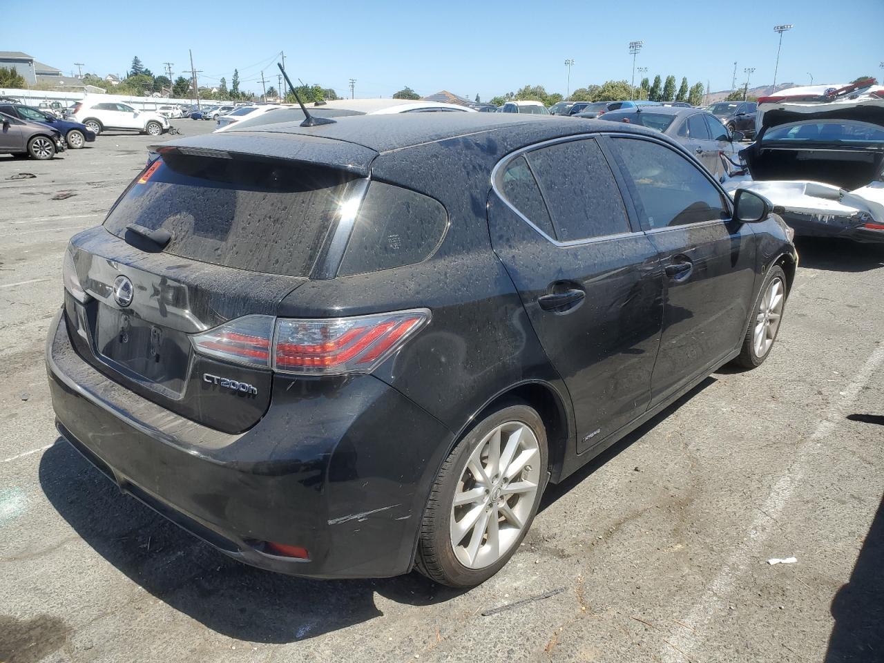 2013 LEXUS CT 200 - Фото 3