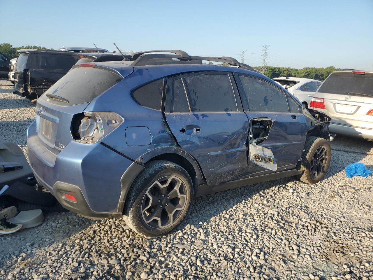2015 SUBARU XV CROSSTR - Image 3