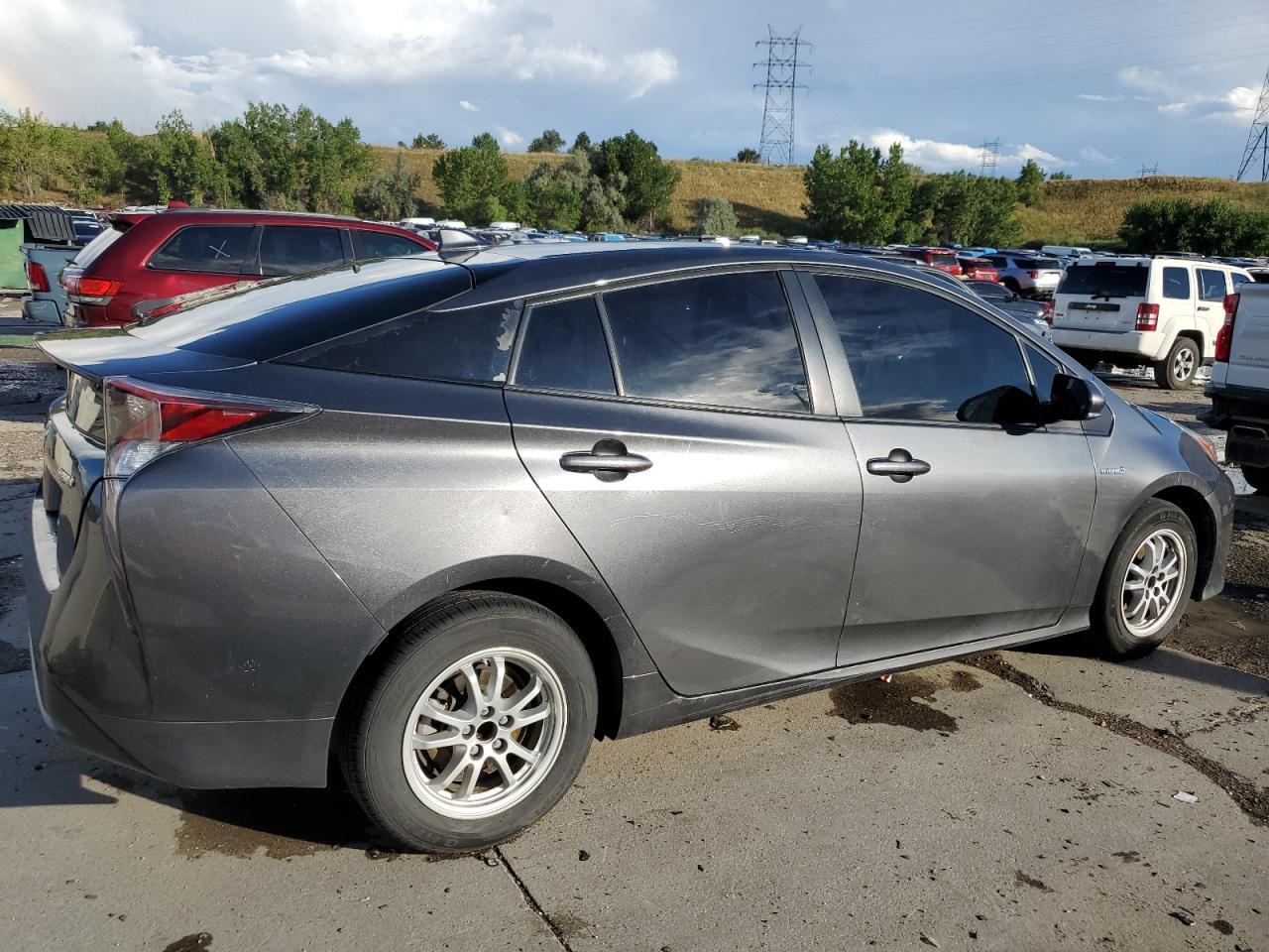 2016 TOYOTA PRIUS - Фото 3