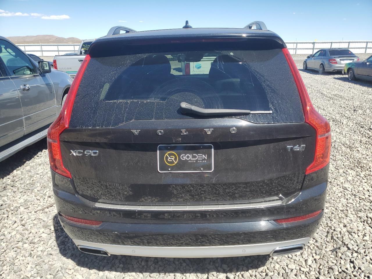 2016 VOLVO XC90 T6 - Фото 6