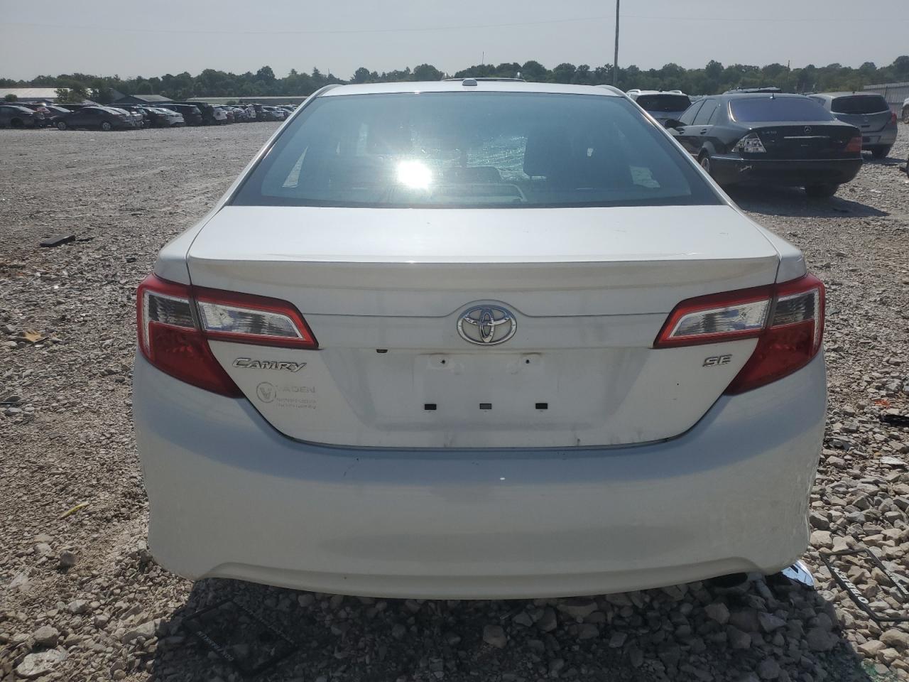 2014 TOYOTA CAMRY L - Image 6