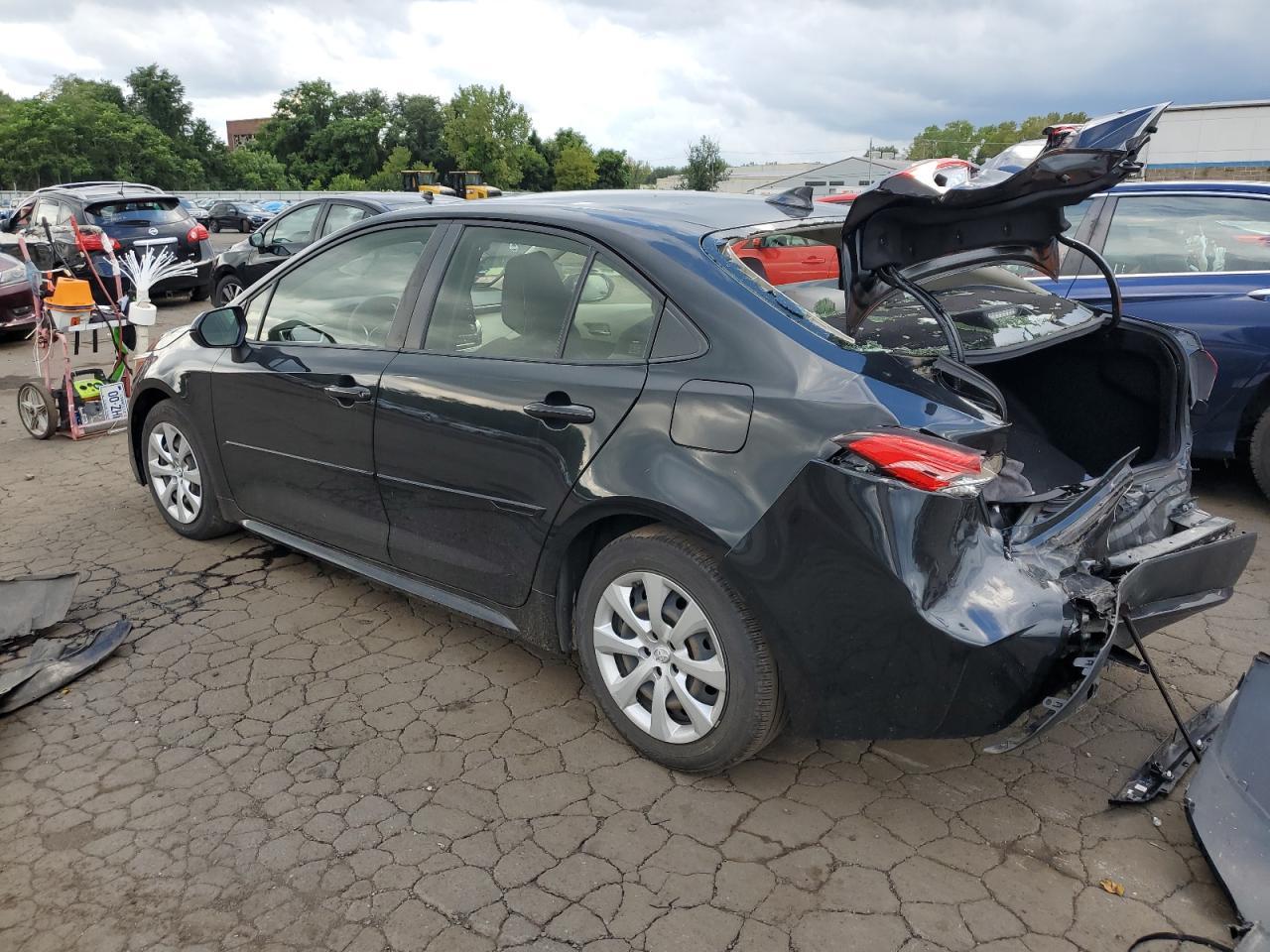 2021 TOYOTA COROLLA LE - Фото 2