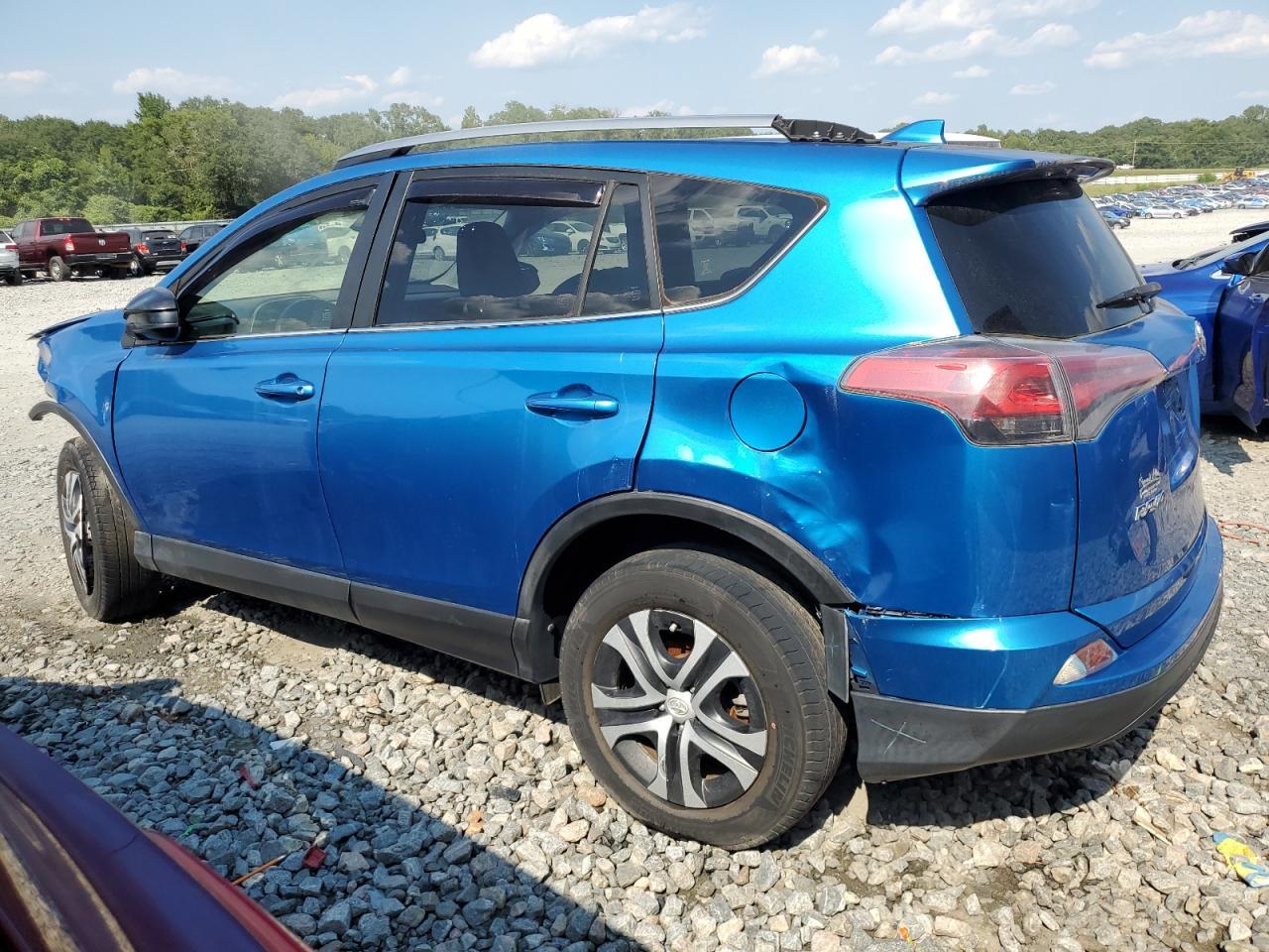 2018 TOYOTA RAV4 LE - Image 2