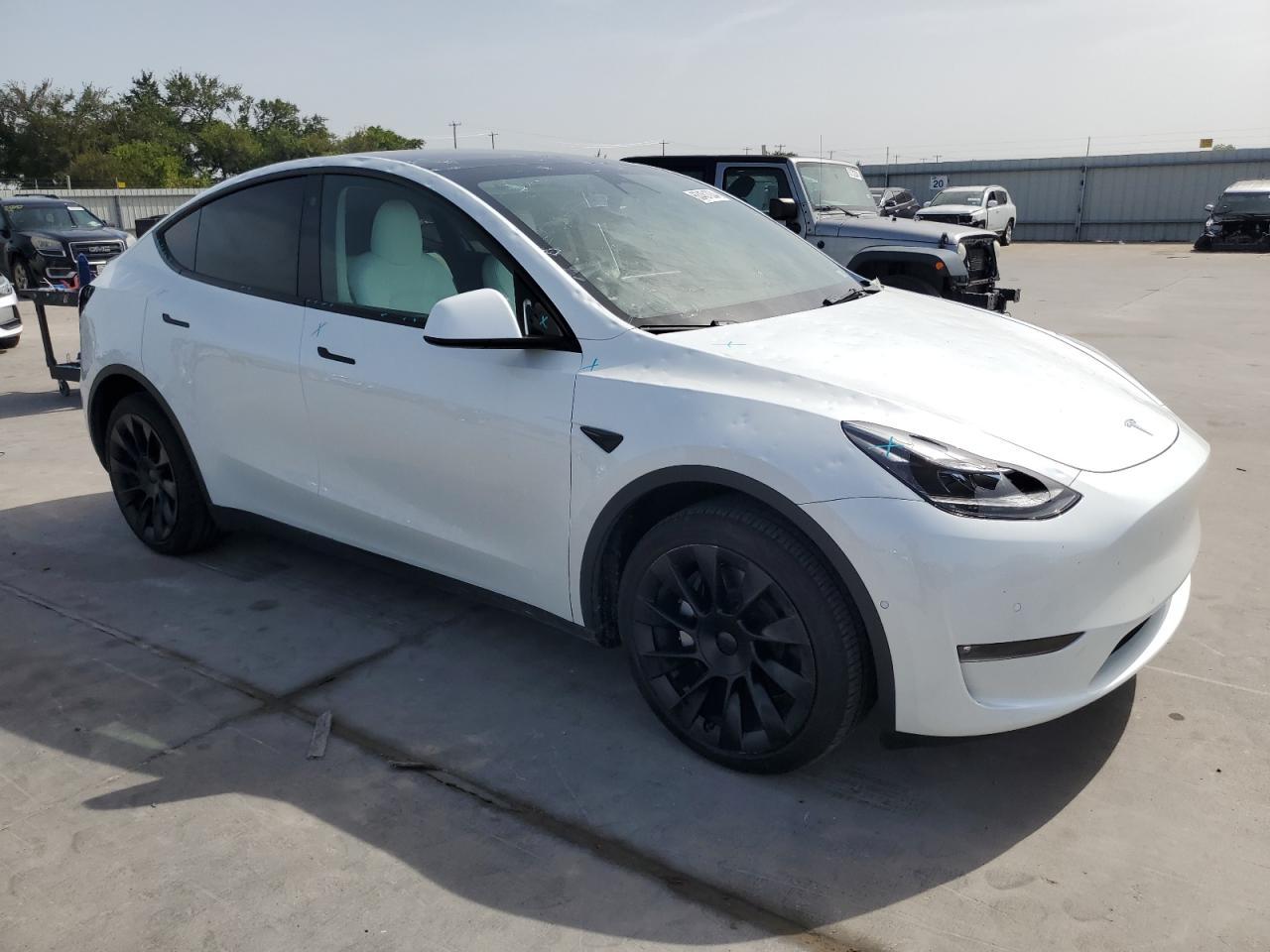 2022 TESLA MODEL Y - Image 4