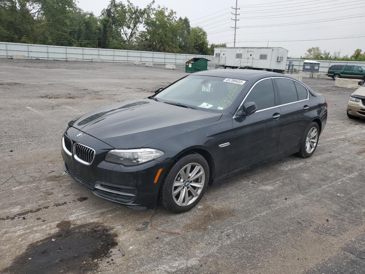 2014 BMW 528 XI car image