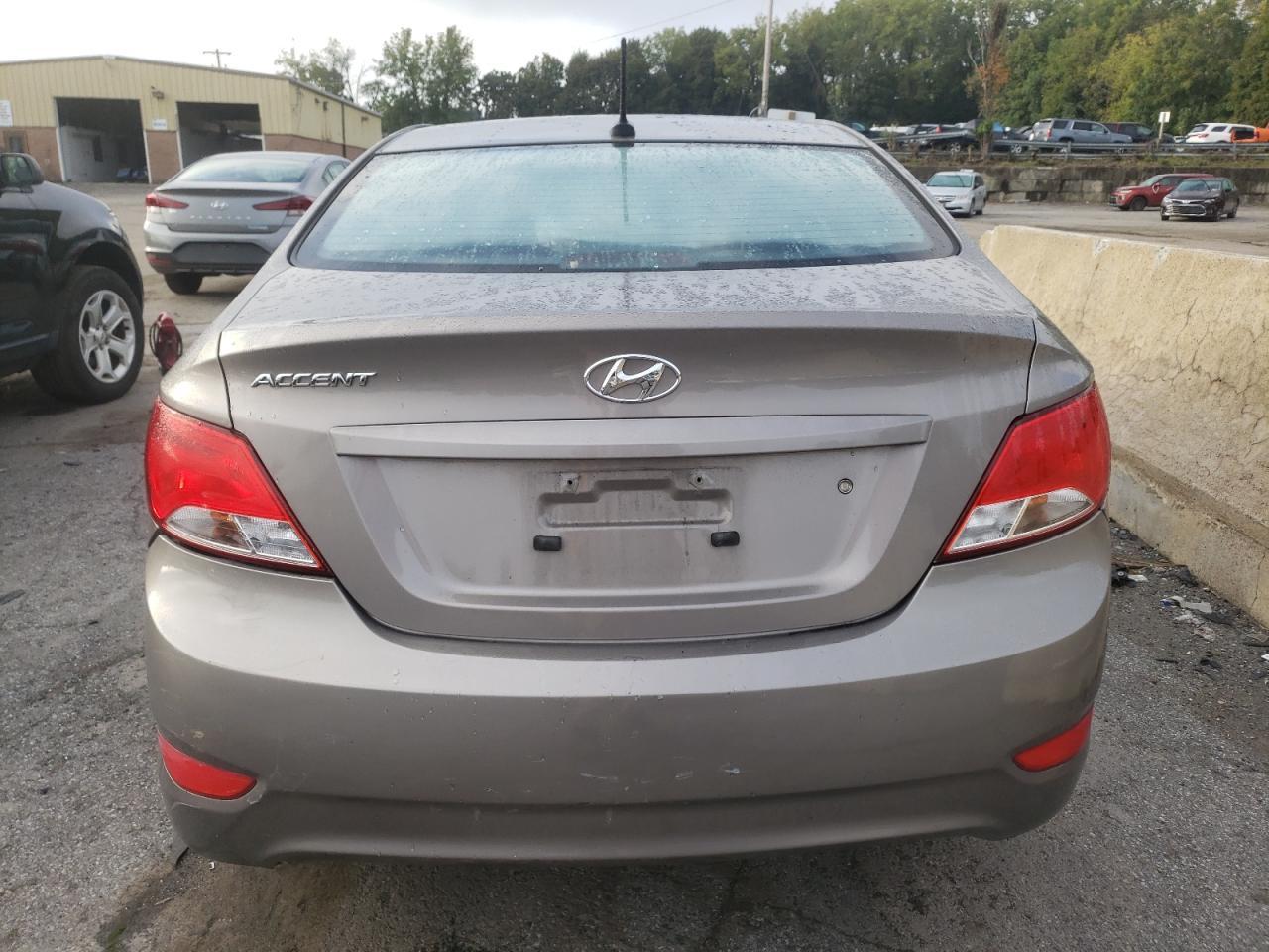 2017 HYUNDAI ACCENT SE - Image 6