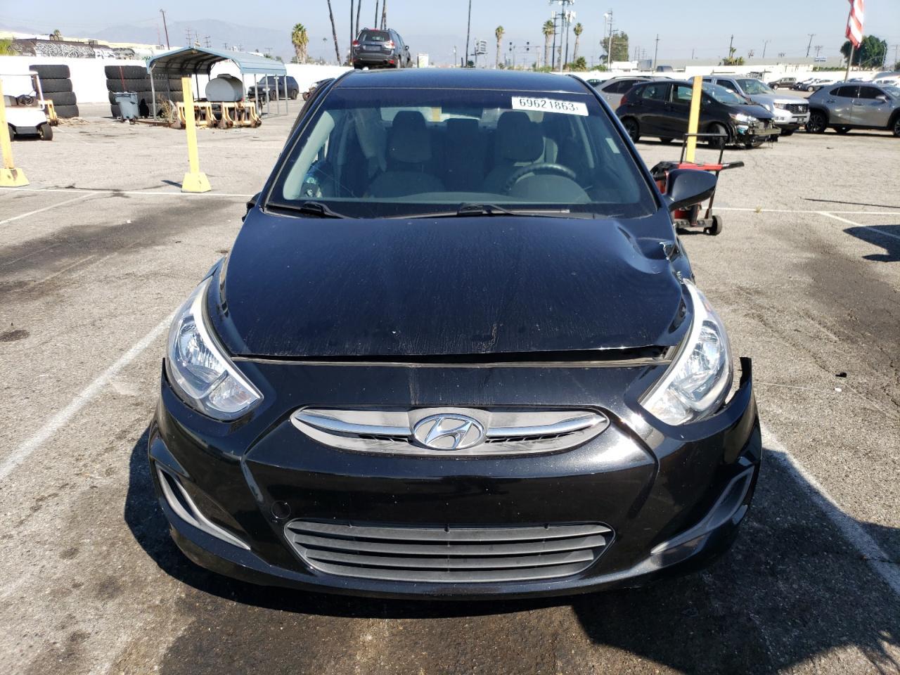 2016 HYUNDAI ACCENT SE - Фото 5