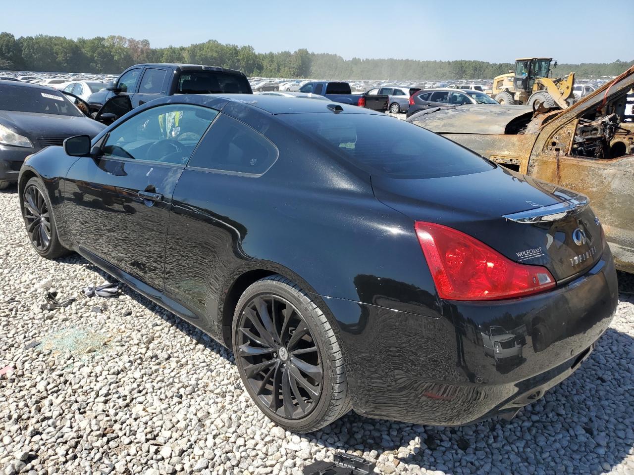 2011 INFINITI G37 BASE - Image 2