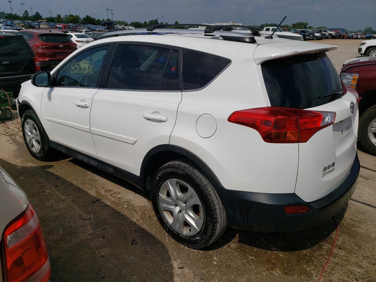 2015 TOYOTA RAV4 LE - Image 2