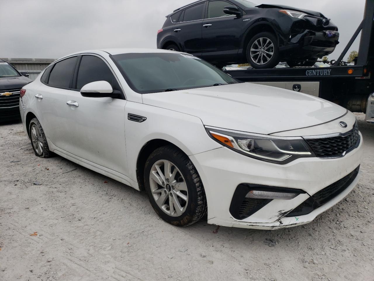 2019 KIA OPTIMA LX - Фото 4