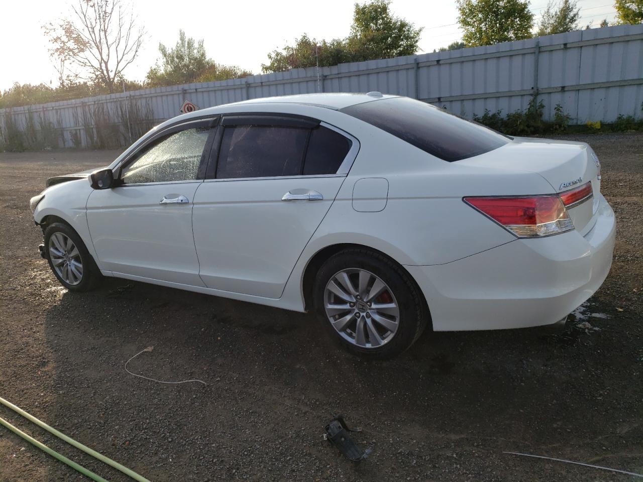 2012 HONDA ACCORD EXL - Image 2
