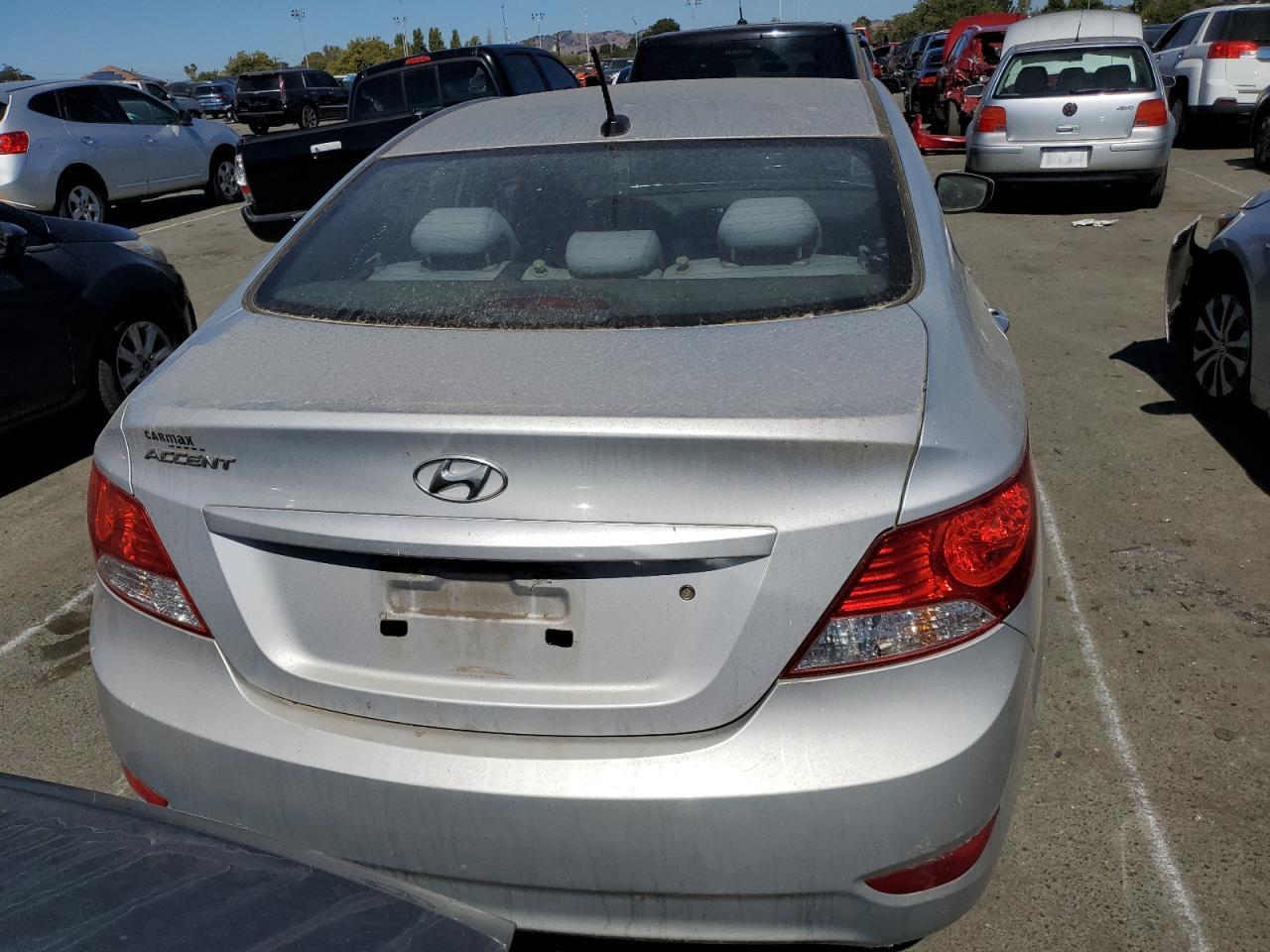 2014 HYUNDAI ACCENT GLS - Image 6