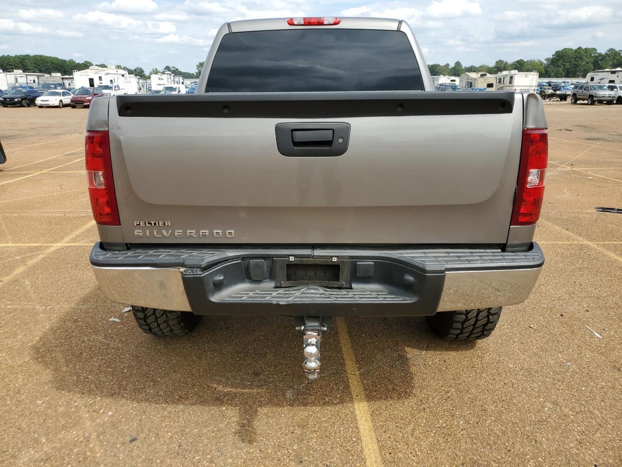 2013 CHEVROLET SILVERADO - Image 6