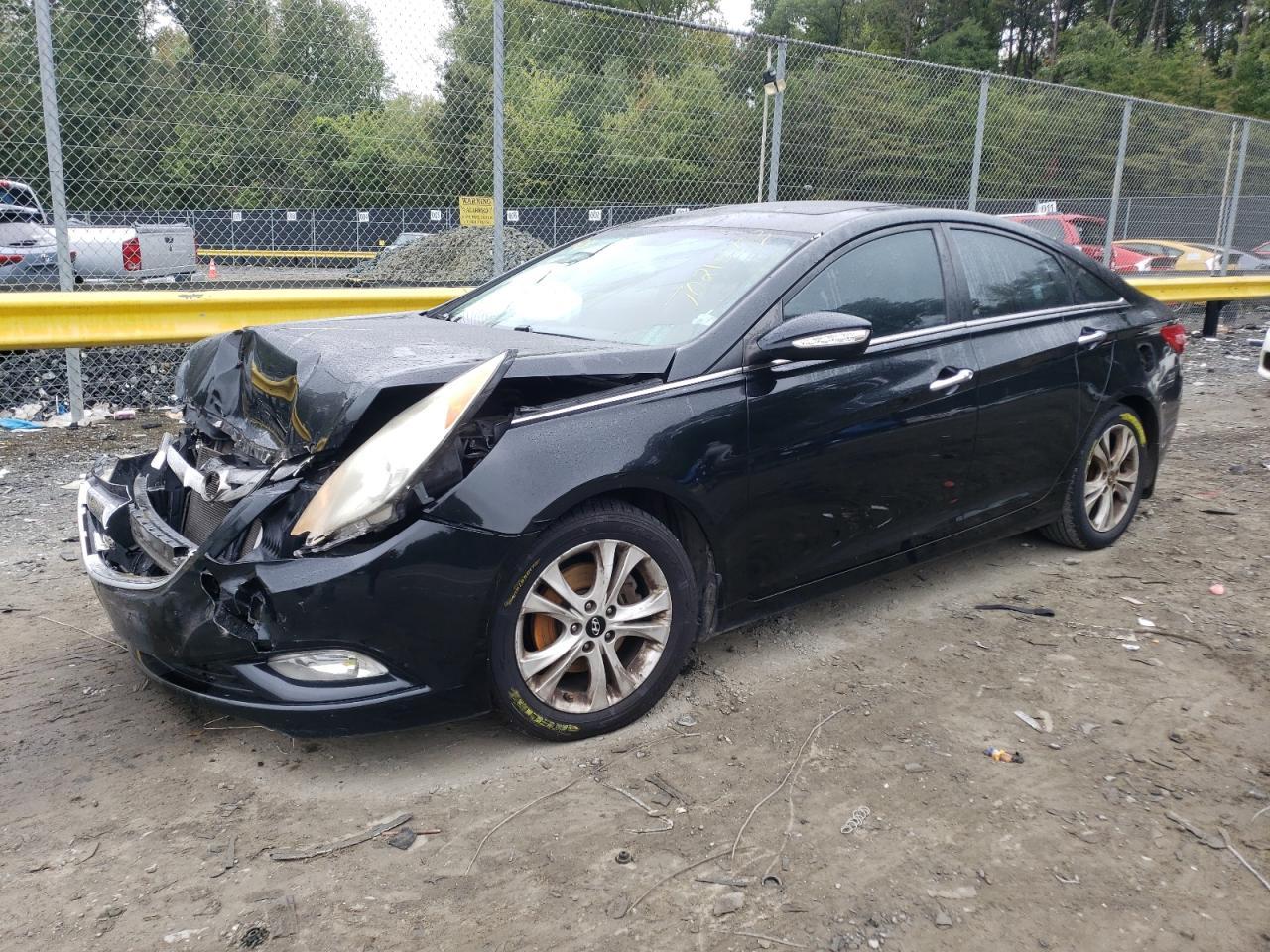 2011 HYUNDAI SONATA SE
