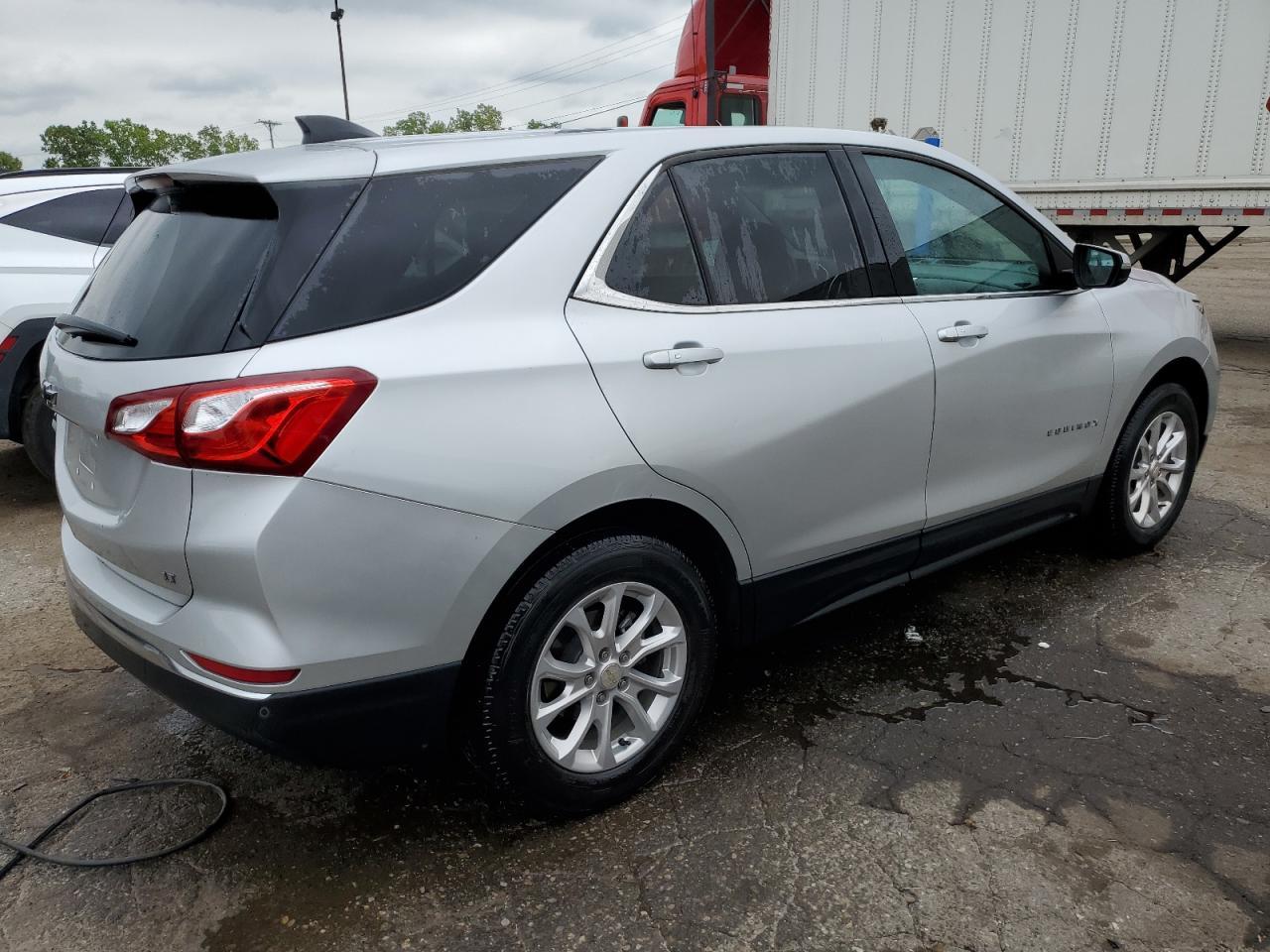 2019 CHEVROLET EQUINOX LT - Image 3