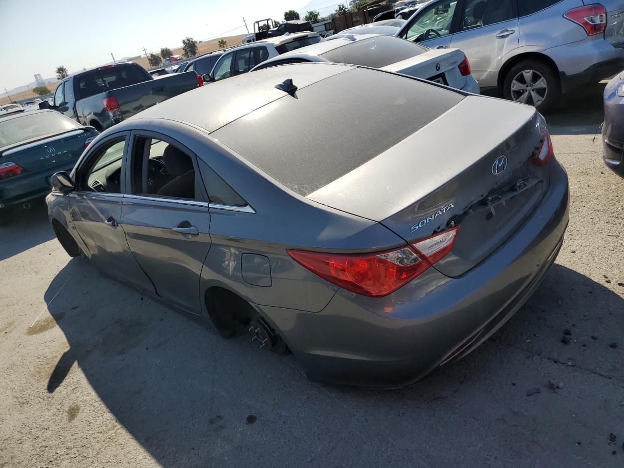 2013 HYUNDAI SONATA GLS - Фото 2