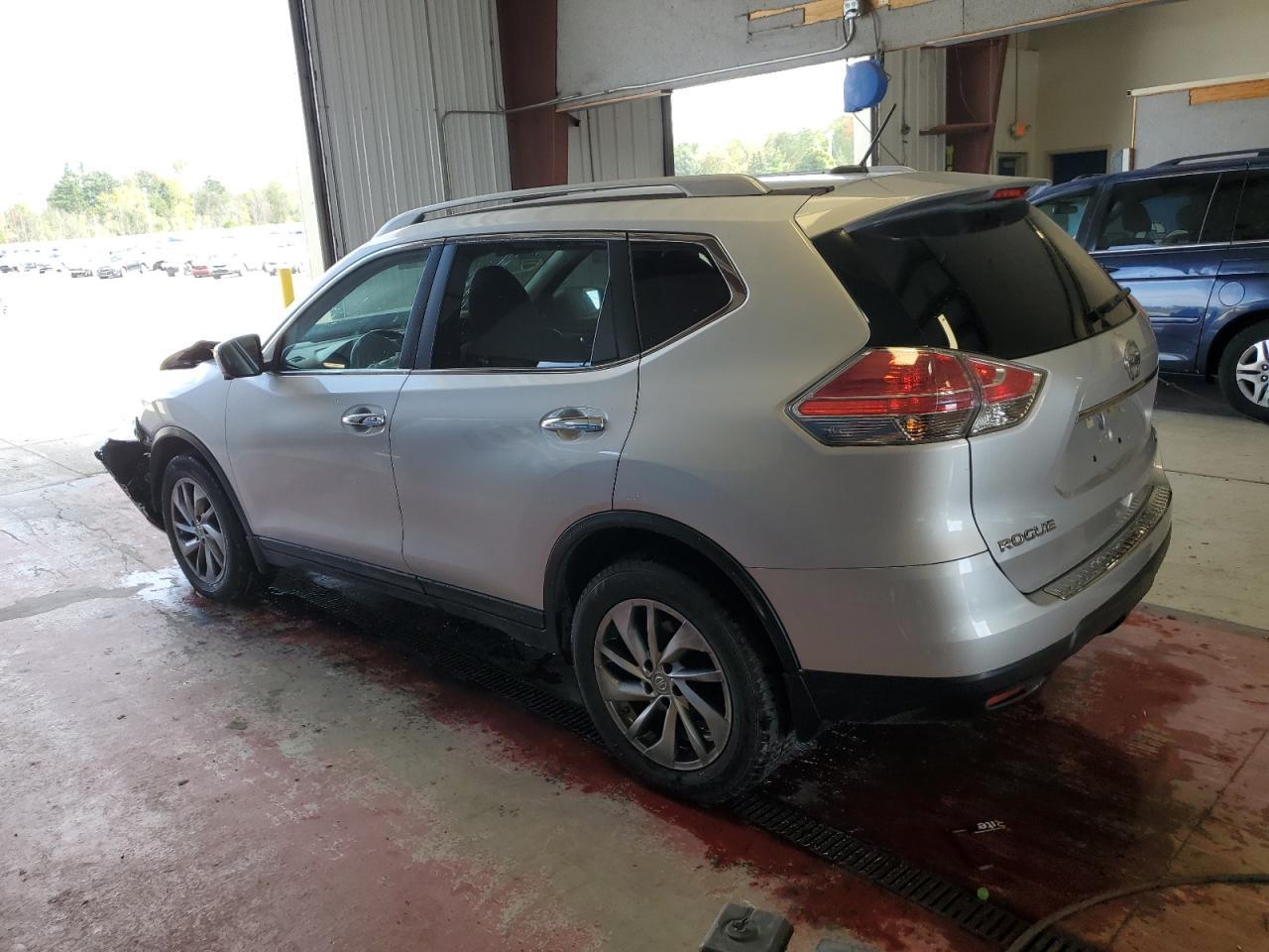 2015 NISSAN ROGUE S - Фото 2