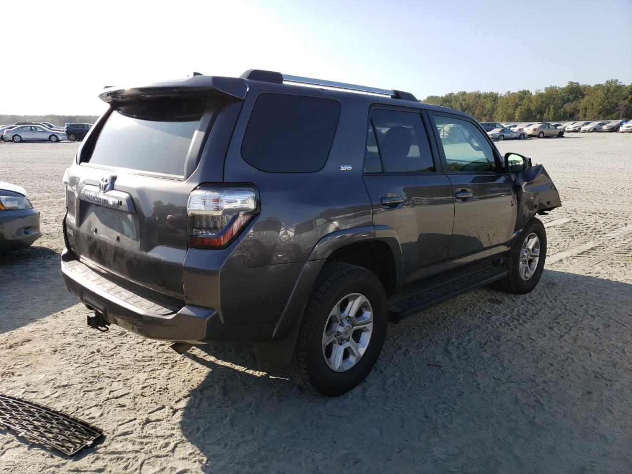 2019 TOYOTA 4RUNNER SR - Фото 3