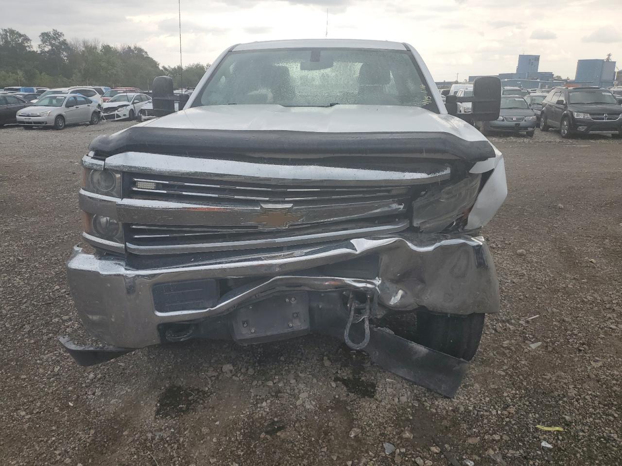 2016 CHEVROLET SILVERADO - Image 5