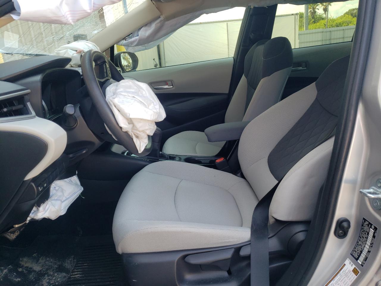 2021 TOYOTA COROLLA LE - Image 7
