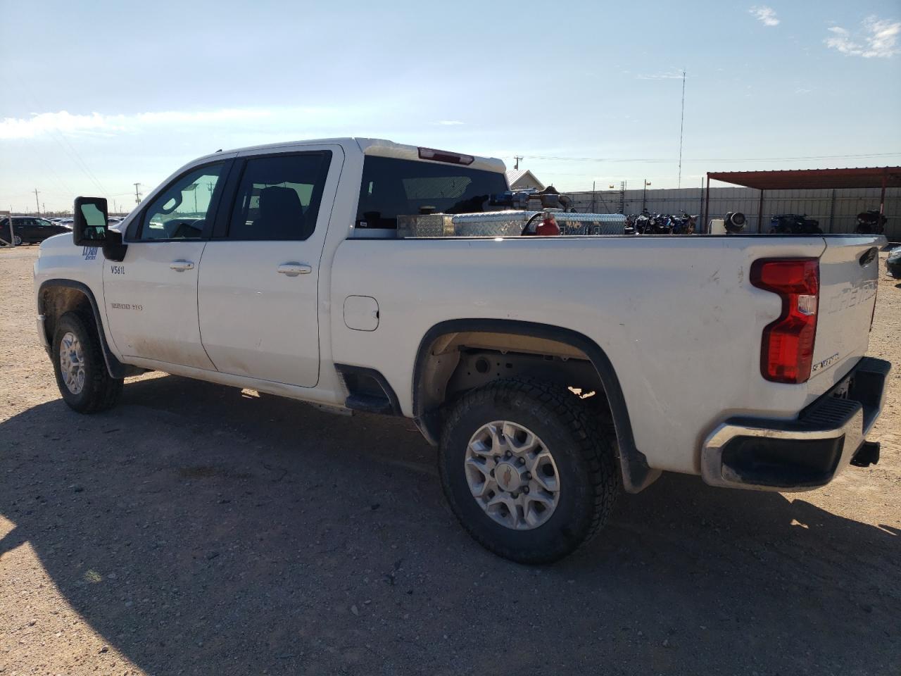 2021 CHEVROLET SILVERADO - Фото 2