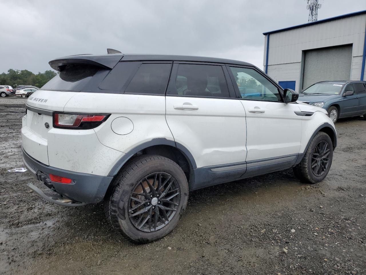 2017 LAND ROVER RANGE ROVE - Image 3
