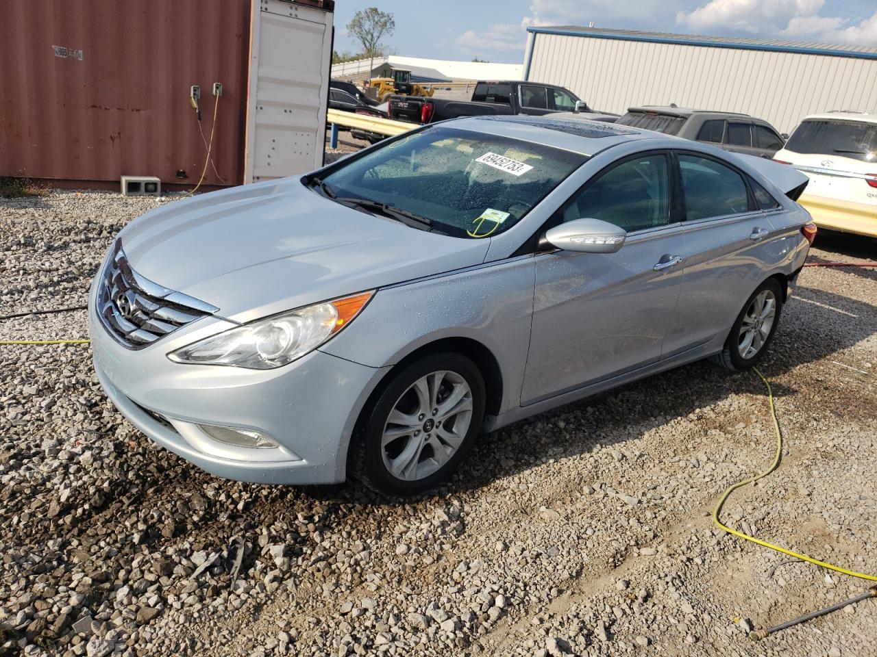 2011 HYUNDAI SONATA SE