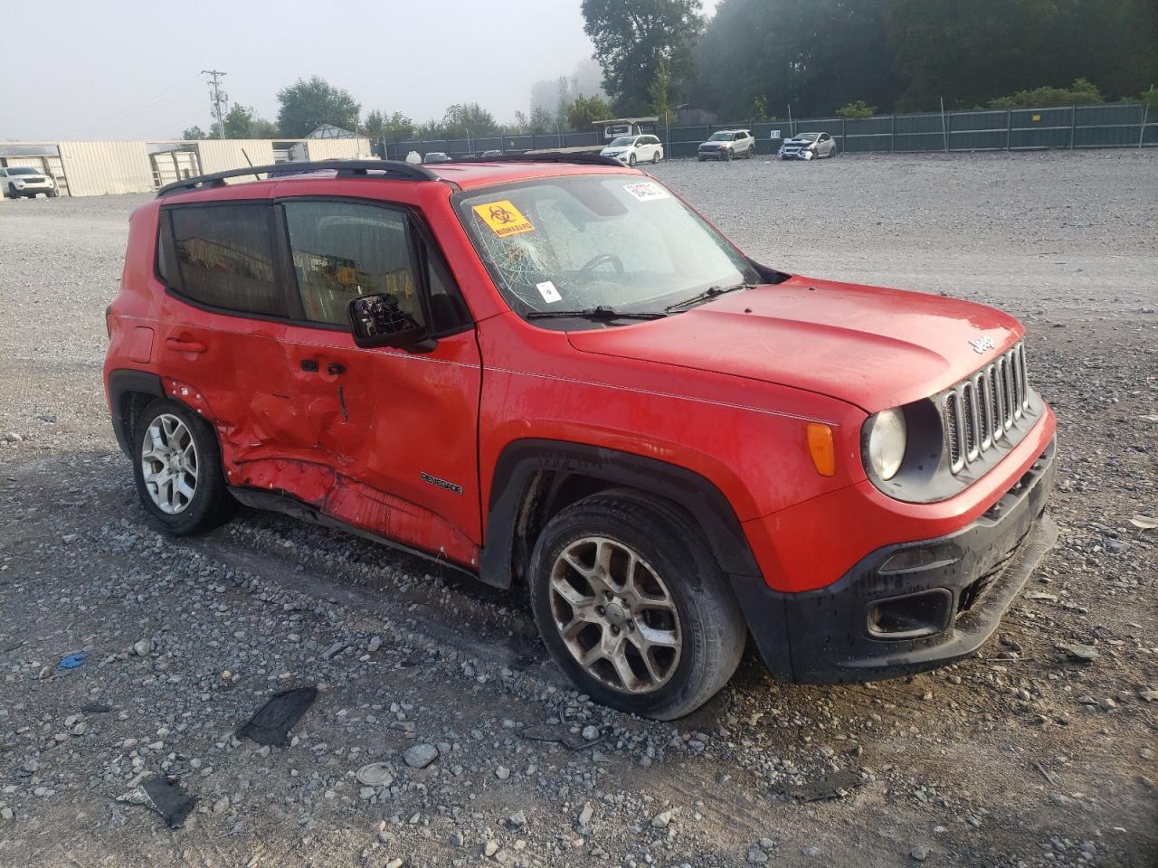 2016 JEEP RENEGADE L - Image 4